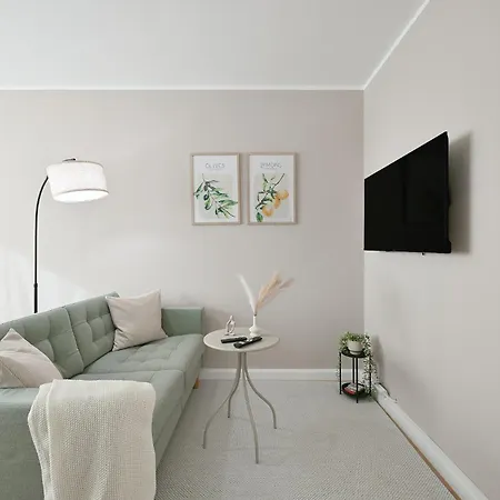 Frisch Sanierte City-wohnung Mit Workspace *