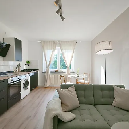 Frisch Sanierte City-wohnung Mit Workspace דירה *