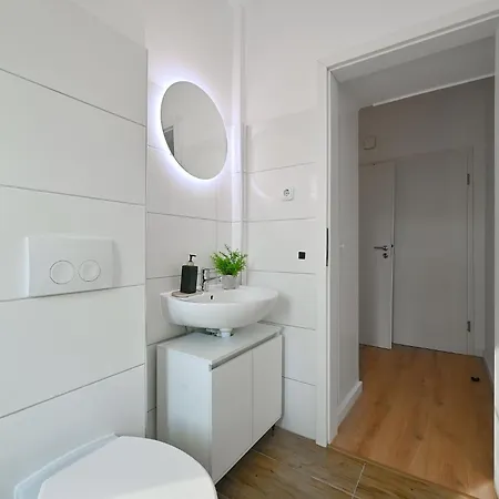 Lägenhet Frisch Sanierte City-wohnung Mit Workspace *