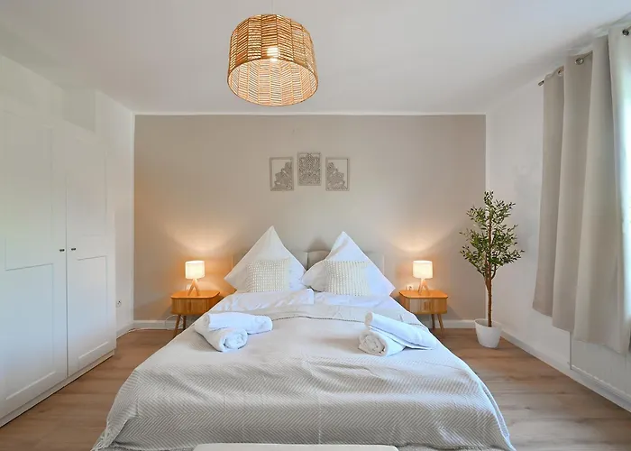 Frisch Sanierte City-wohnung Mit Workspace *