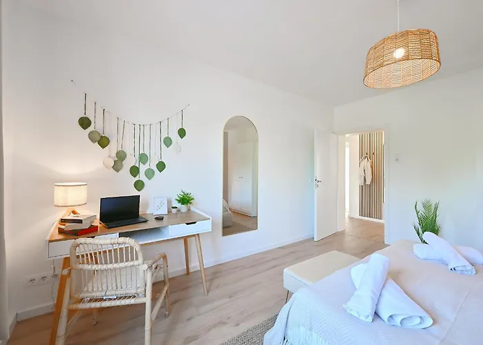 Frisch Sanierte City-wohnung Mit Workspace 렘샤이트